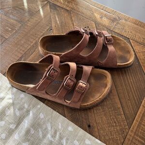 Birkenstock Women's Tan Sandals